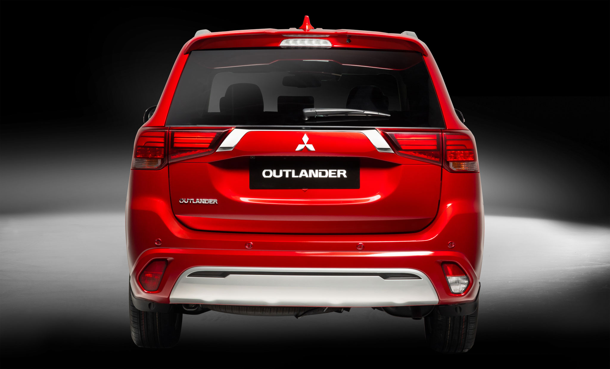 5882657 Mitsubishi Out Lander Phien Ban 2022 Them Trang Bi Gia Khong Doi Tinhte 18